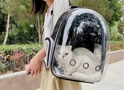 BubblePaw capsule pet carrier secure zipper closure top view